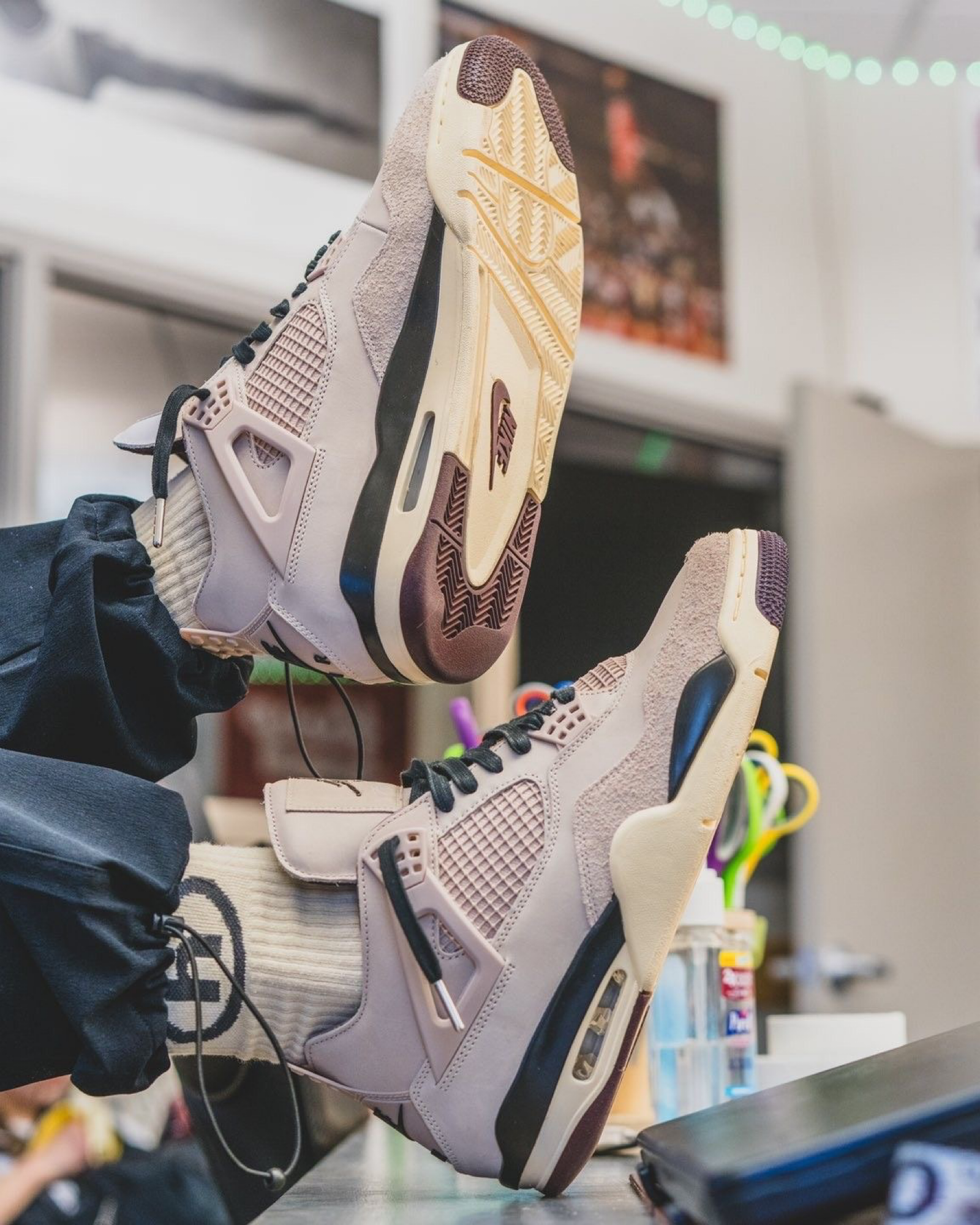 Streetwear That Turns Heads – Elevate Your Sneaker Game